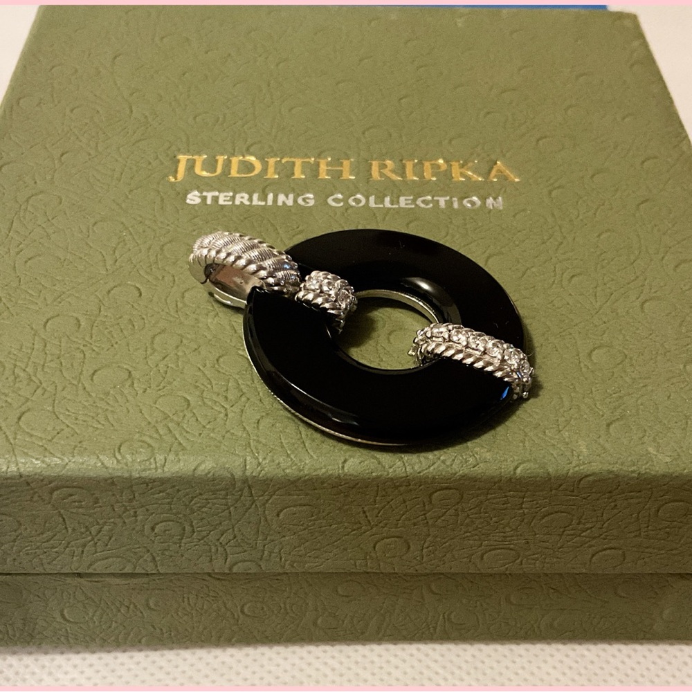 Judith Ripka Black Onynx Circle Pendant